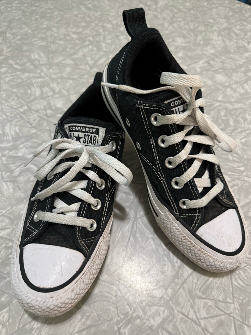 Converse Low Top Sneakers - Black & White